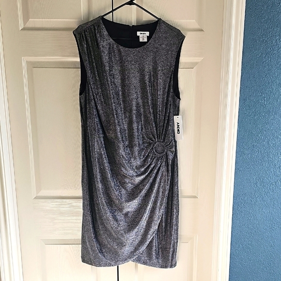 NWT DKNY Jewel Neckline Lined Sleeveless Sheath Dress In Silver Size 18 - Picture 1 of 16